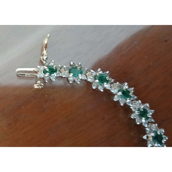 14K Yellow Gold Emerald & Diamond Link Bracelet - Picture 5 of 13